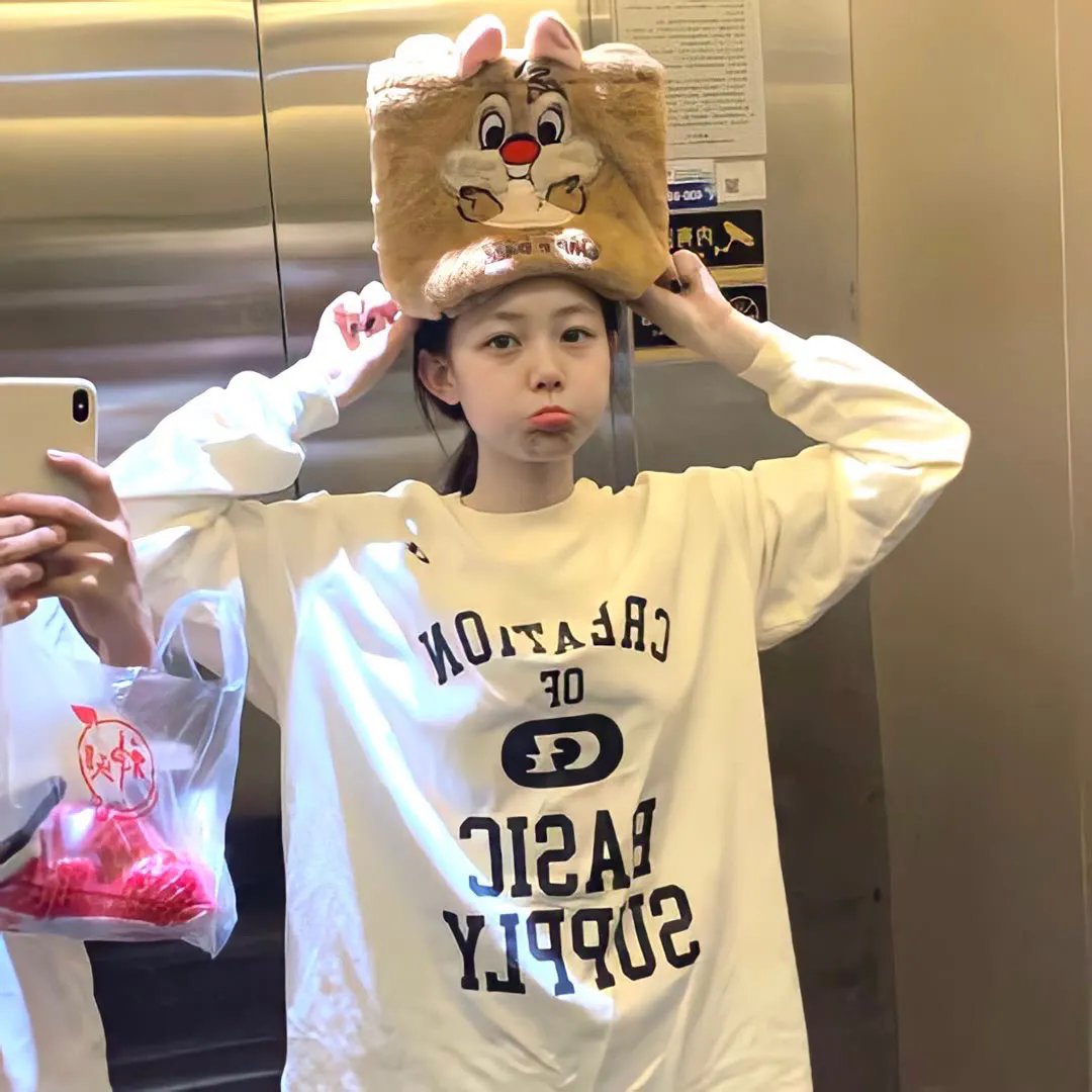 不装了,我比英雄还强